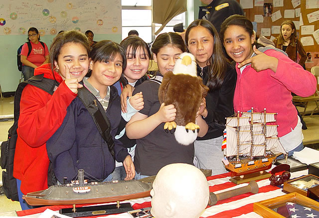 Old Abe the female eagle with her friends.
