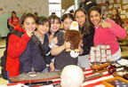 Old Abe the female eagle with her friends. (99kb)