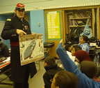 ps161my0506e.jpg (105kb)