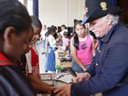 ps196y0506zg.jpg (73kb)