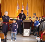 ps196y0607t.jpg (113kb)